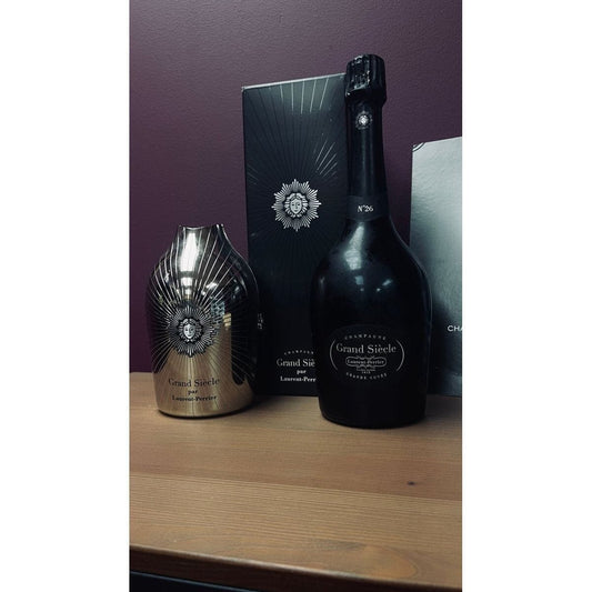 Laurent - Perrier Grand Siècle Itération N°26 Champagne Gift Set - Caná Wine Shop